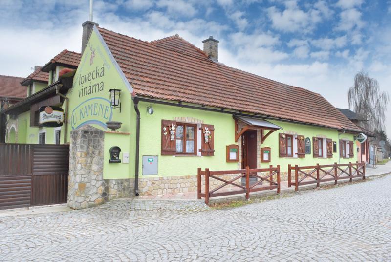 U Bláhů - ubytování v Šestajovickém pivovaru Šestajovice Esterno foto